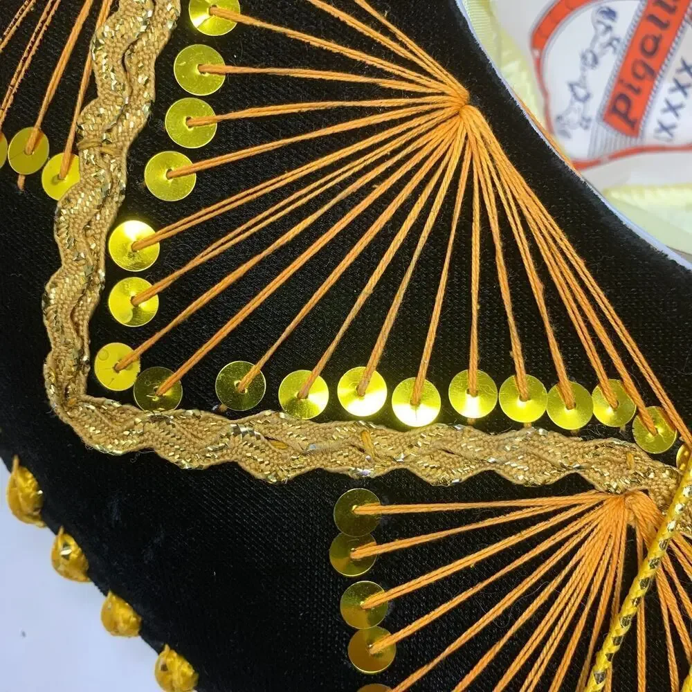 Vintage Pigalle Mexican Sombrero Mariachi Hat Black Gold 18
